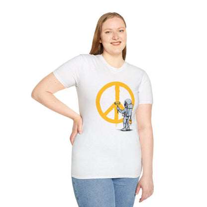 Astronaut Painting Peace - Classic Fit