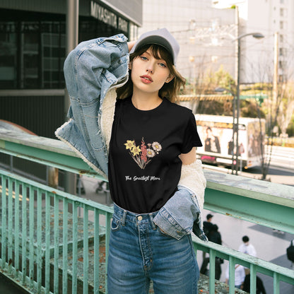 Personalized Vintage Birth Flowers T-shirt Mother's Day Gift for Her